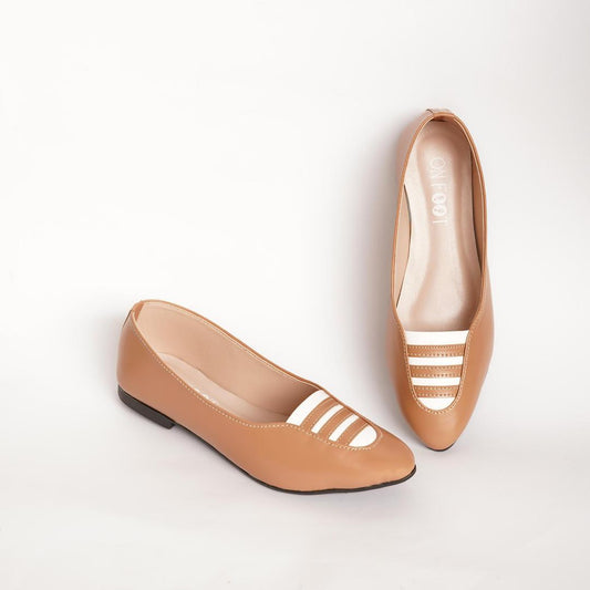 Trio Knot Chained Court Shoe | Mustard